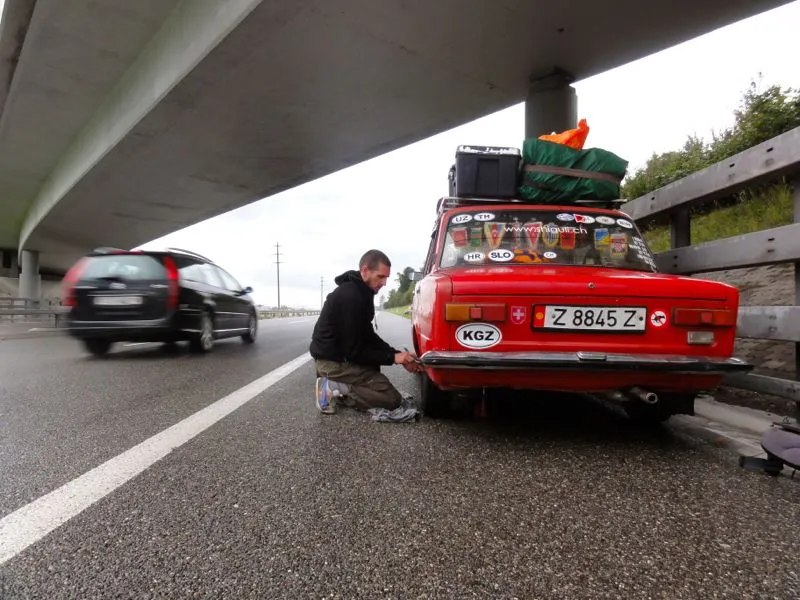 Nochmals Reifenwechsel auf der Autobahn