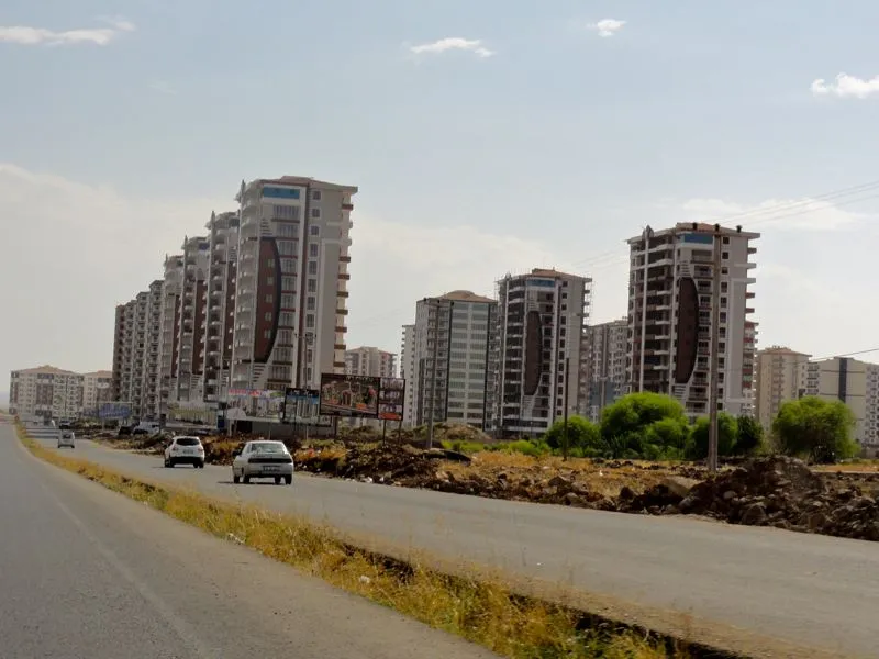 
Rund um die kurdische Hauptstadt Diyarbakır wird viel gebaut
