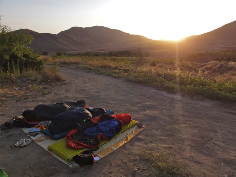 Sonnenaufgang in unserem Nachtlager bei Kashan