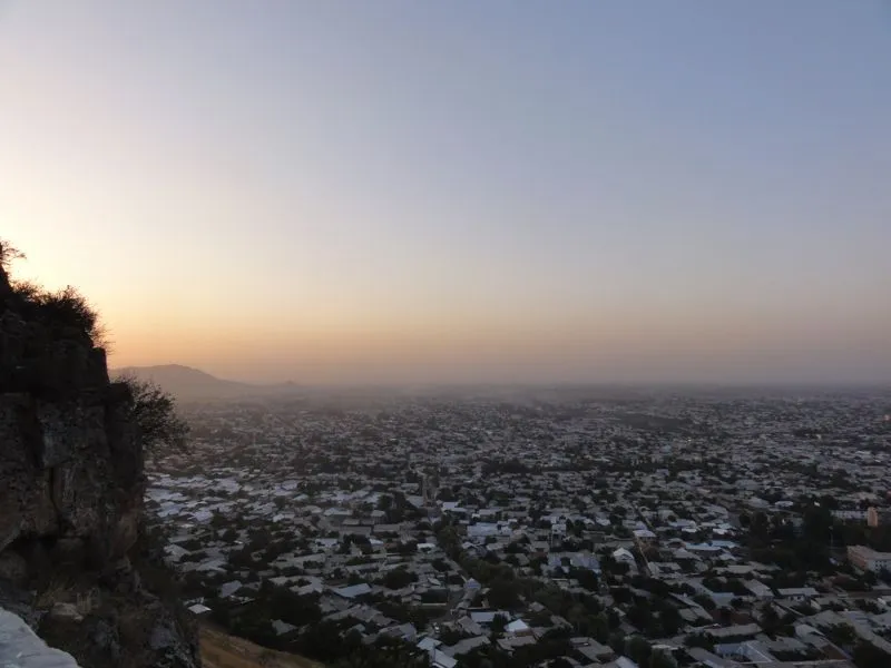 Blick vom Suleiman-Too über die Stadt Osh