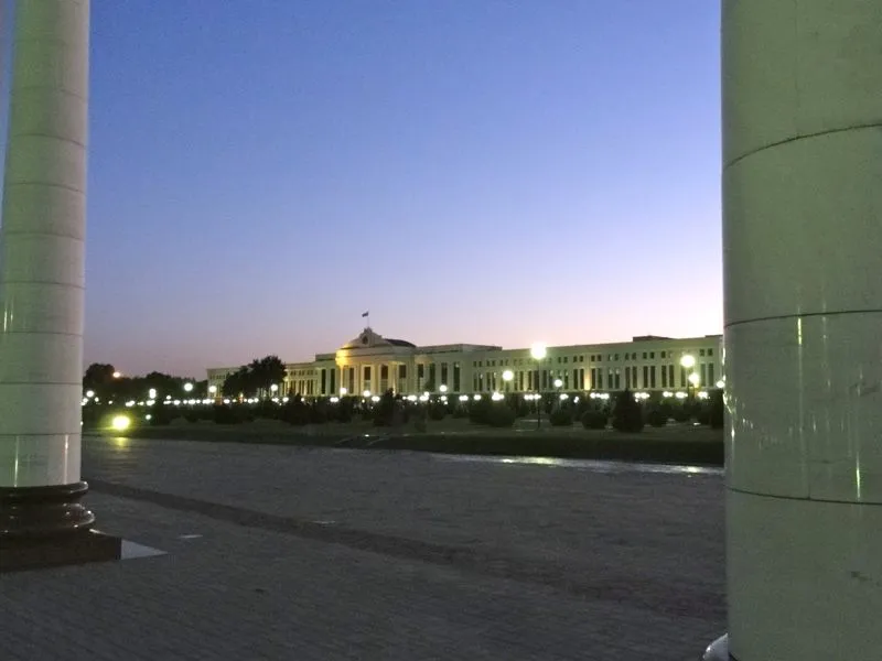 Das mondäne Regierungsgebäude in Tashkent